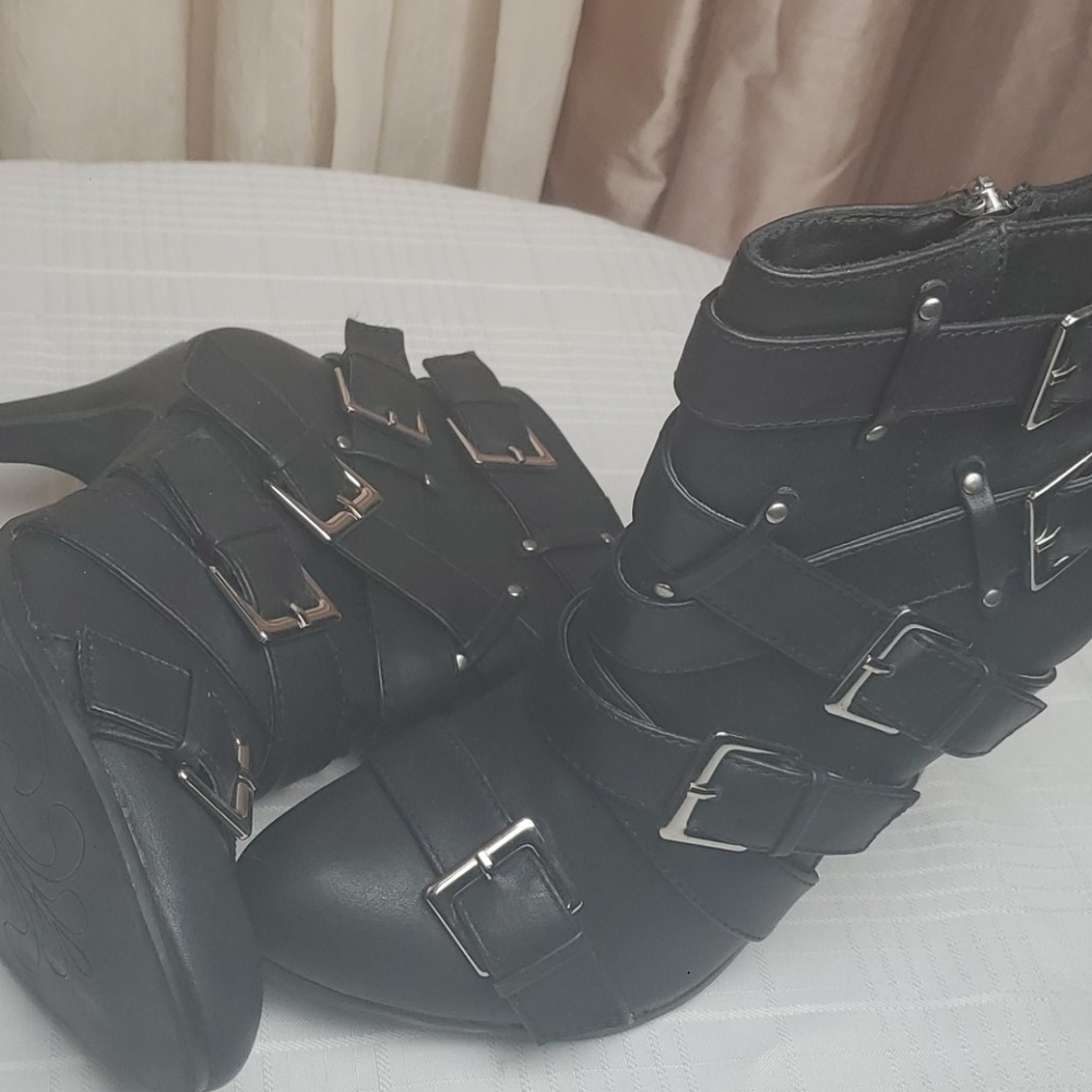 DEREON Marching Band Boots
